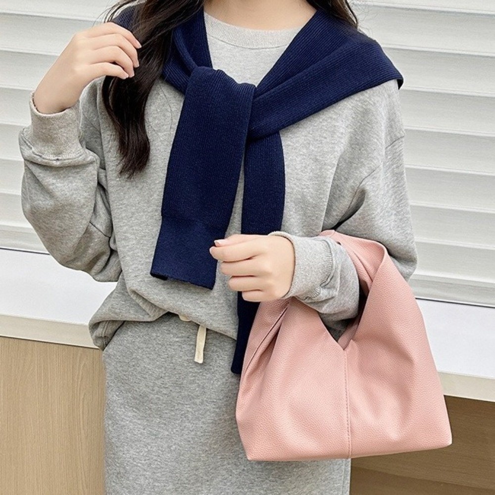 Affordable PU Knotted Wrist Ha - Luxury Bags Affordable recension och pris