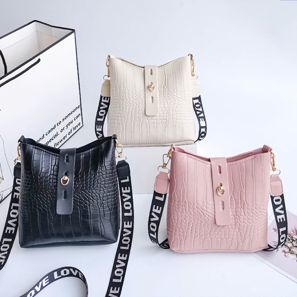 Ladies Cross Body Messenger Ba - Shoulder Bag Slouchy recension och pris