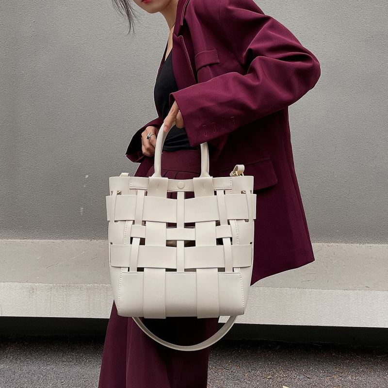 Custom Initials Genuine Leathe - Luxury Bags Collection recension och pris