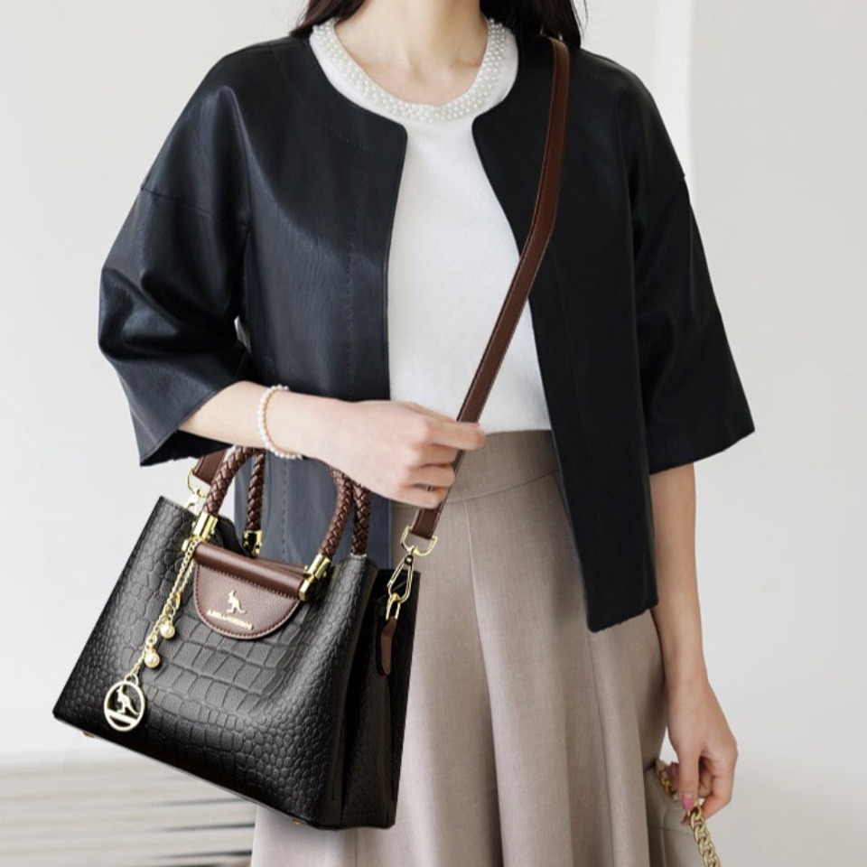 Woven Handle Genuine Brand Hig - Luxury Bags Collection recension och pris