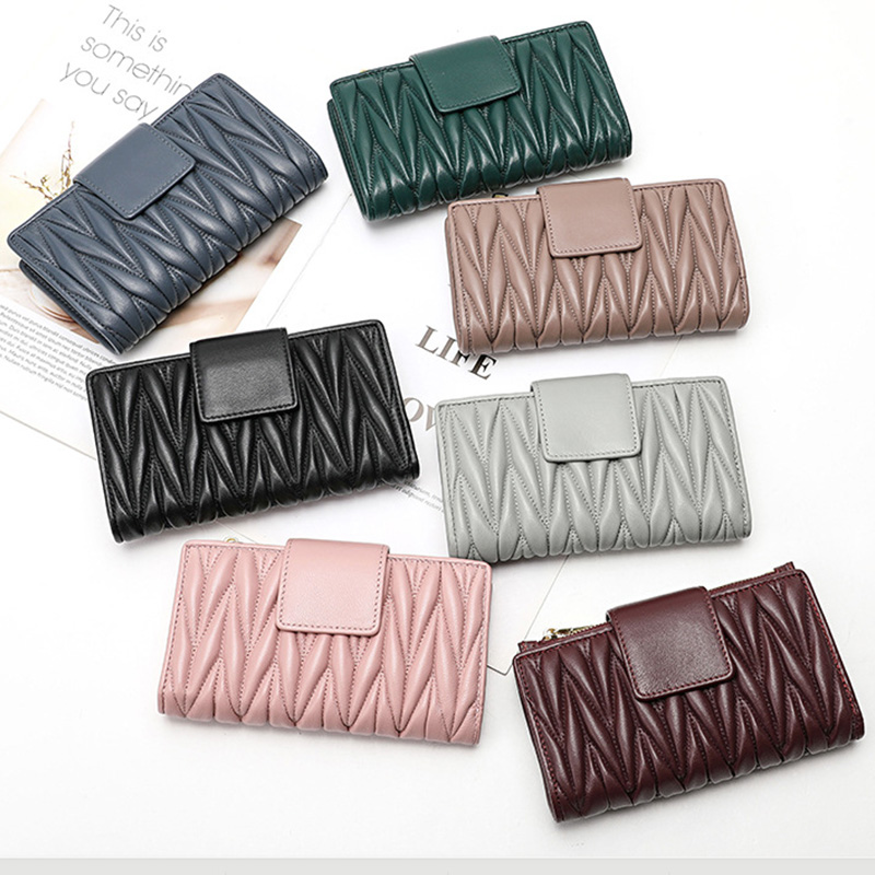 Wrinkled 100% sheepskin Genuin - Luxury Quilted Bags recension och pris